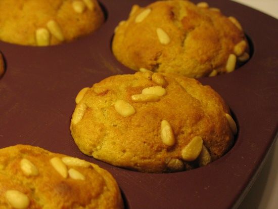 Muffins miel - pignons de pin