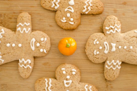 Bonhommes en pain d'épices - Recette par A Prendre Sans Faim