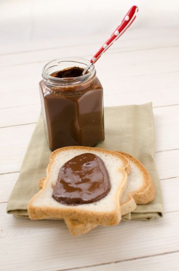 Pâte à tartiner au chocolat sans lactose - La Faim Des Délices